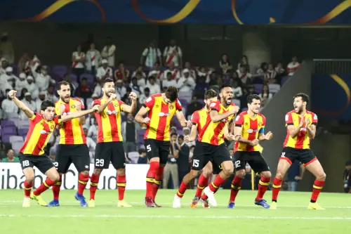 突尼斯希望是非洲歷史最輝煌的俱樂部之一,共獲得34座突尼西亞聯賽冠軍、16座突尼西亞盃冠軍,以及4座非洲冠軍聯賽冠軍。 ▲突尼斯希望是非洲歷史最輝煌的俱樂部之一,共獲得34座突尼西亞聯賽冠軍、16座突尼西亞盃冠軍,以及4座非洲冠軍聯賽冠軍。(圖/美聯社/達志影像)