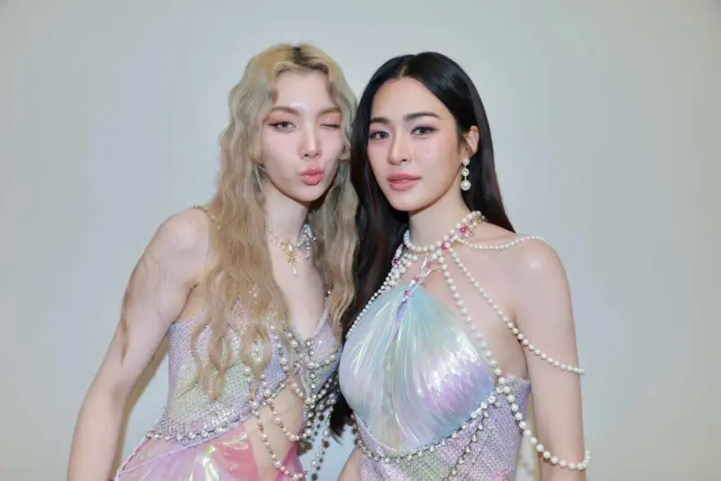 ▲因為GL劇而爆紅的泰國女子團體LingOrm長期受到私生飯騷擾，近日正式提告。（圖／翻攝自X）