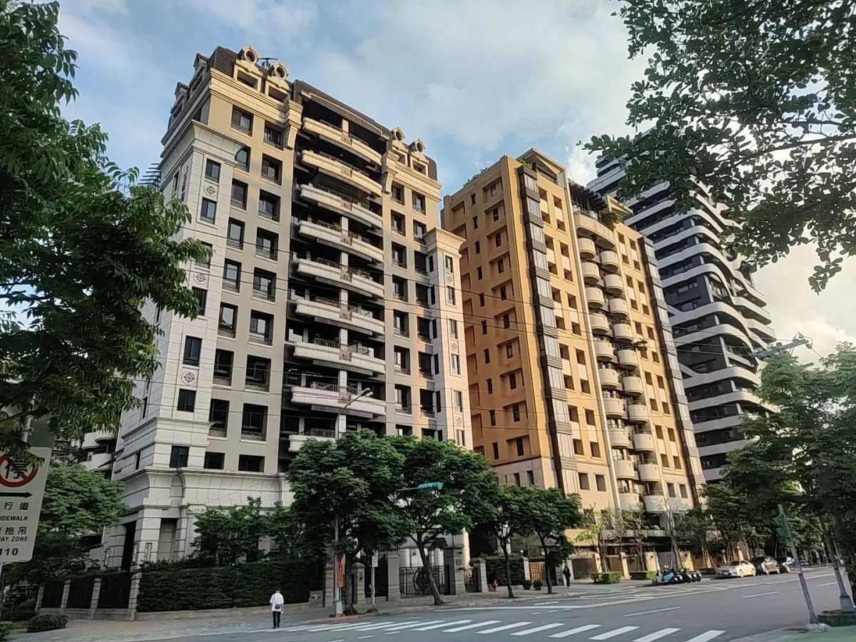 ▲台北捷運環狀線北環段正式開工，雖然距離通車仍有十年，對買方來說是否該提前布局士林值得思考。（圖／信義房屋提供）