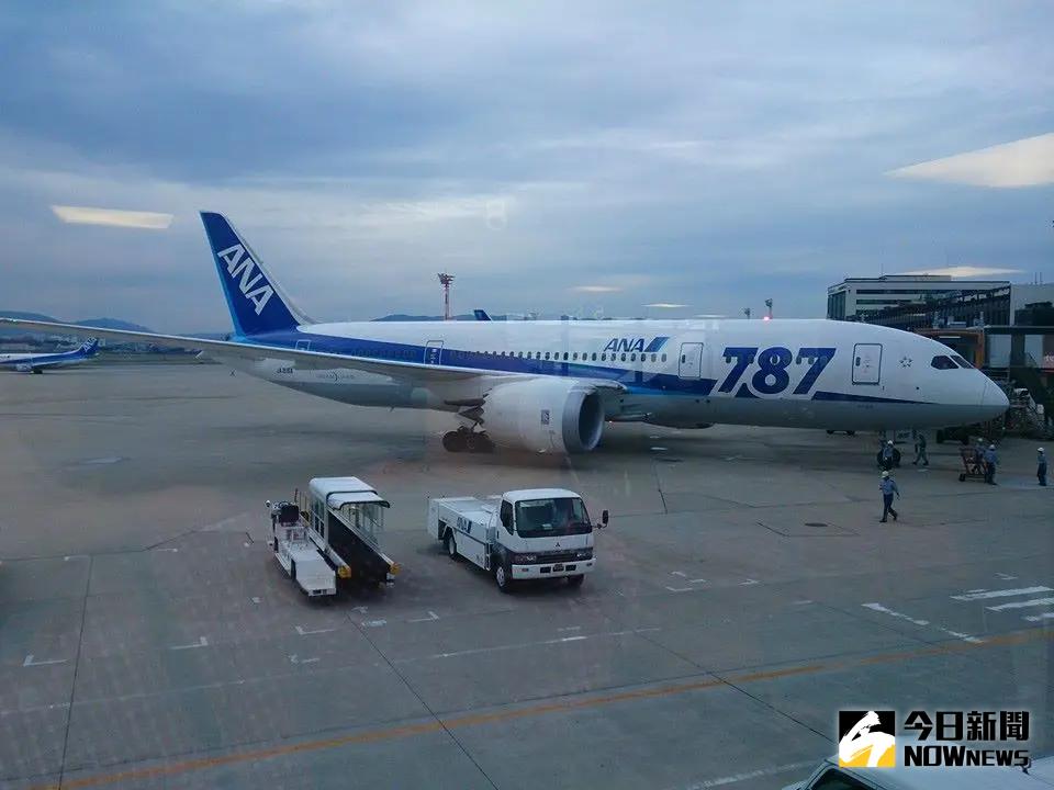 ▲日本「全日空」（ANA）一名40多歲男機長，涉嫌利用職務之便，對女空服員伸出鹹豬手猥褻臀部，遭到東京地方檢察廳以不同意猥褻罪起訴。（圖／記者呂炯昌攝）