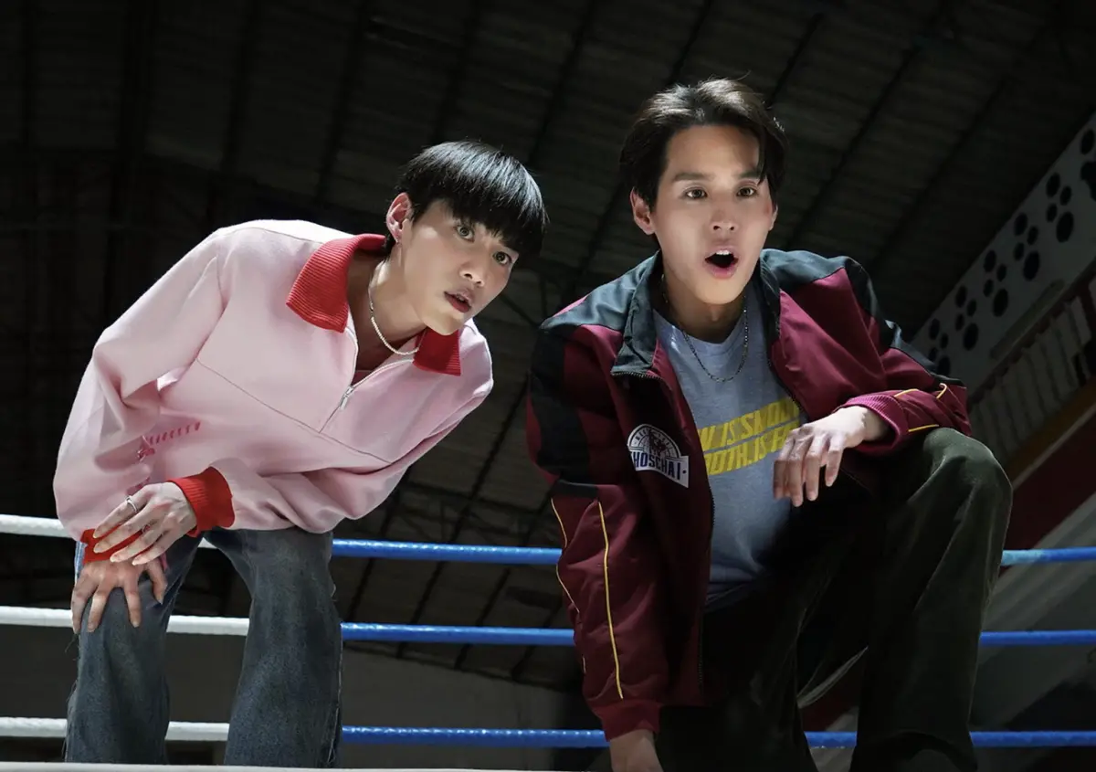 ▲《冥婚鬧泰大》是泰國版《關於我和鬼變成家人的那件事》，有望成為今年度在台最賣座的泰國電影，即將於6月21日推出「漏網片段限定場」，將原先刪剪的9段情節在大銀幕上呈現。（圖／金盞花大影業提供）