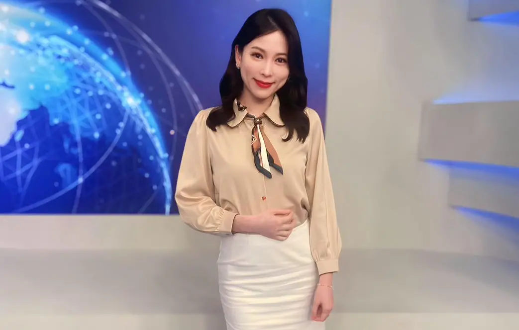 ▲「最正主播」葉映彤宣布回歸螢光幕，在3年內連生2胎的她，終於結束育嬰假，要回到新聞節目主持崗位。（圖／葉映彤臉書）