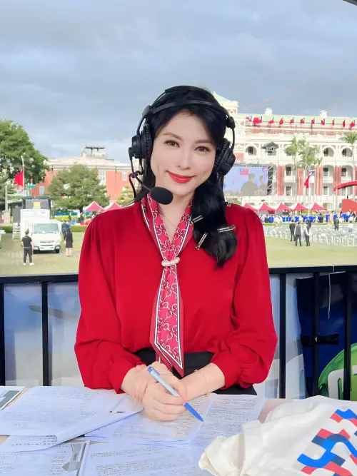 ▲「最正主播」葉映彤宣布回歸！3年生2娃　育嬰假結束、新規劃曝光（圖／葉映彤臉書）