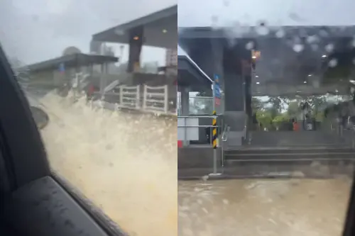 畫面中可見馬路被淹成小河,路邊有許多民眾因雨勢過大和淹水等影響而動彈不得。(圖/Threads@__weiya__) ▲畫面中可見馬路被淹成小河,路邊有許多民眾因雨勢過大和淹水等影響而動彈不得。(圖/Threads@__weiya__)