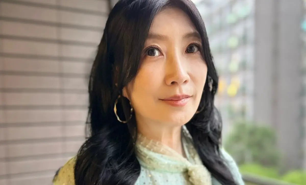 ▲黃嘉千（如圖）離婚後狀態回春，整個人看起來年輕許多，何如芸更大讚黃嘉千的臉在發光，忍不住逼問她是不是交男友了。（圖／黃嘉千臉書）