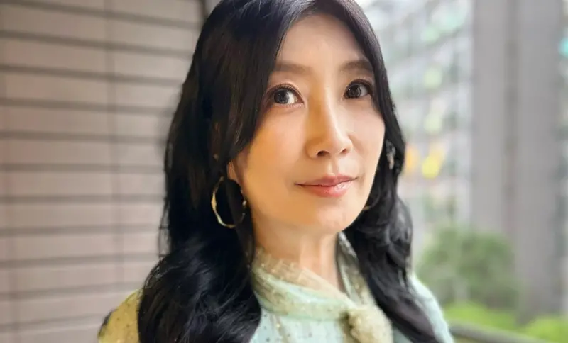 ▲黃嘉千（如圖）離婚後狀態回春，整個人看起來年輕許多，何如芸更大讚黃嘉千的臉在發光，忍不住逼問她是不是交男友了。（圖／黃嘉千臉書）