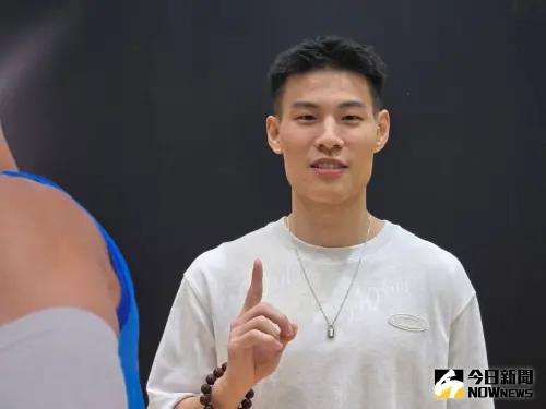 ▲剛隨浙江廣廈奪下CBA總冠軍的台灣球員林秉聖，在完成這項歷史成就後並未鬆懈，近期受訪時透露，他今夏的重心將轉向國家隊，預計將參加中華隊接下來的集訓，並代表台灣出征瓊斯盃與亞洲盃。（圖／記者黃建霖攝）