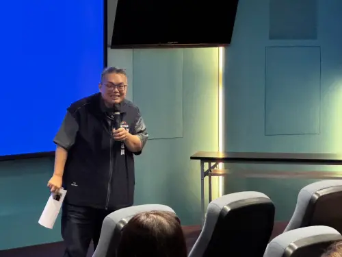 台中市政府新聞局主任秘書黃冠穎開場致詞。(圖/記者陳偉周攝) ▲台中市政府新聞局主任秘書黃冠穎開場致詞。(圖/記者陳偉周攝)