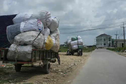 泰柬邊界爭端升級！柬埔寨宣布停購泰國網路電力、禁播泰劇
