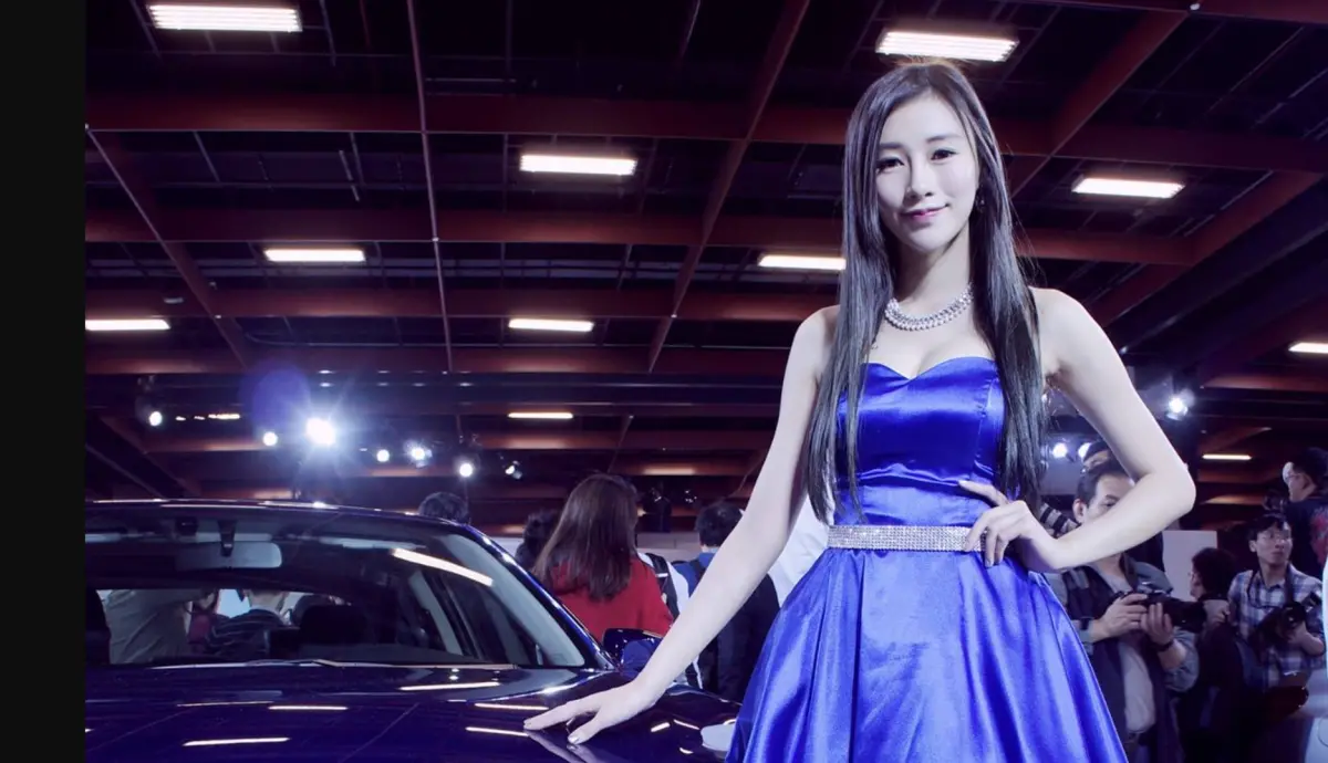 ▲「車模界林志玲」蔡語芯身亡後，家人不滿閨蜜爆料拔管動機是為了錢，提告妨害名譽與個資法。（圖／翻攝臉書）