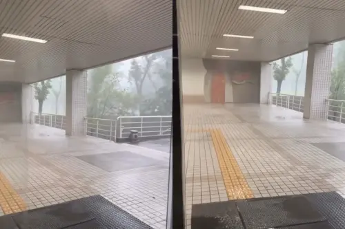 ▲高雄颳起強風、下起豪雨，有大學生拍下校園狂風暴雨的景象，崩潰直呼「門都要吹爆了！」（圖／Threads@clj112授權提供）