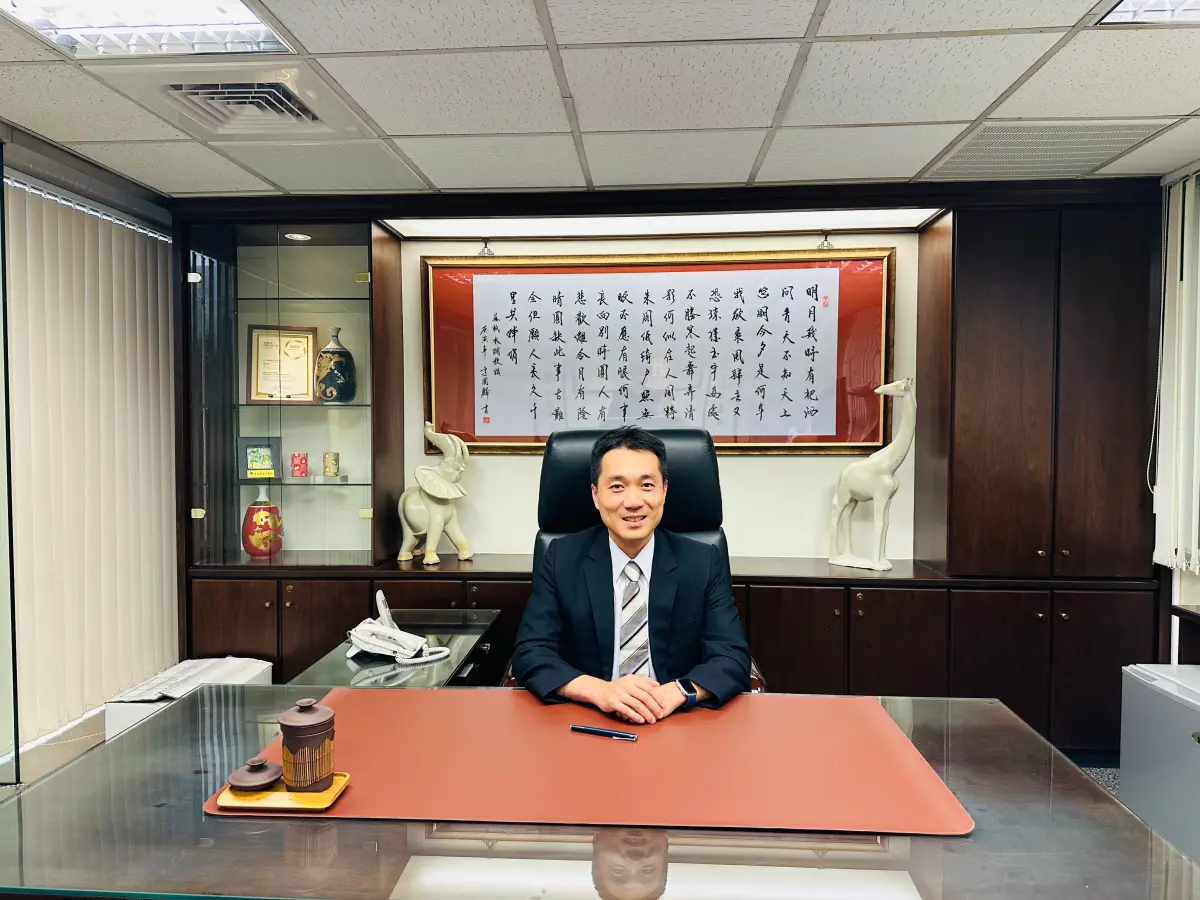 ▲天仁茶業董事長及總經理新任接班 由李建德接任董事長（圖／天仁茶業提供）