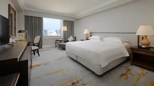 ▲高雄與台北漢來大飯店鎖定親子市場、城市微旅行客群推出「夏日住房專案」。(圖/漢來大飯店提供) ▲高雄與台北漢來大飯店鎖定親子市場、城市微旅行客群推出「夏日住房專案」。(圖/漢來大飯店提供)