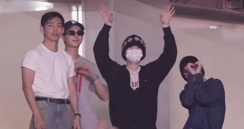 ▲V（左起）、RM、SUGA、Jimin也在觀眾席應援j-hope。（圖／翻攝WEVERSE）