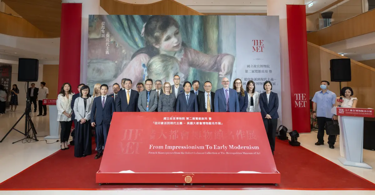 ▲賴清德首度與馬英九長女馬唯中（右）同台，賴清德致詞也特別介紹「我們台灣的女兒」。（圖／總統府提供）