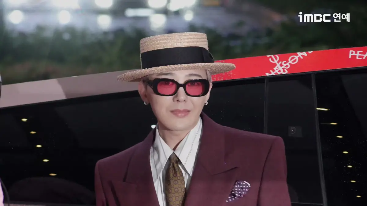 ▲G-Dragon（GD，本名：權志龍）的公司Galaxy Corporation傳出簽下坎城影帝宋康昊，官方不承認也不否認。（圖／翻攝iMBC연예 YouTube）