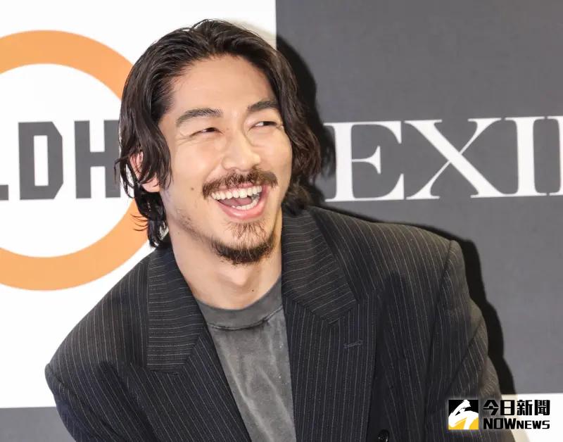 直擊／AKIRA巧遇林志玲同學「1秒鞠躬」　相認過程超台超爆笑！