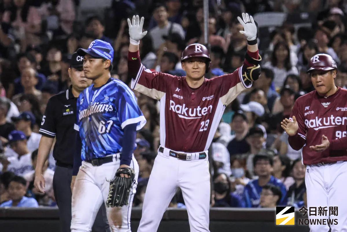 ▲樂天桃猿張閔勛談到被張育成敲出再見全壘打，他認為堆壘也是增加壓力。（圖／記者朱永強攝，資料照）