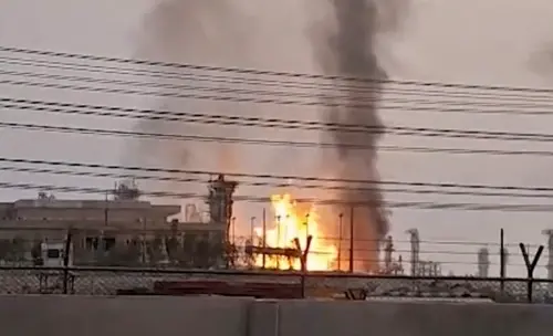▲全球最大天然氣田「南帕爾斯氣田」(South Pars Gas Field)因火災被迫暫停部分產能。(圖/美聯社/達志影像) ▲全球最大天然氣田「南帕爾斯氣田」(South Pars Gas Field)因火災被迫暫停部分產能。(圖/美聯社/達志影像)