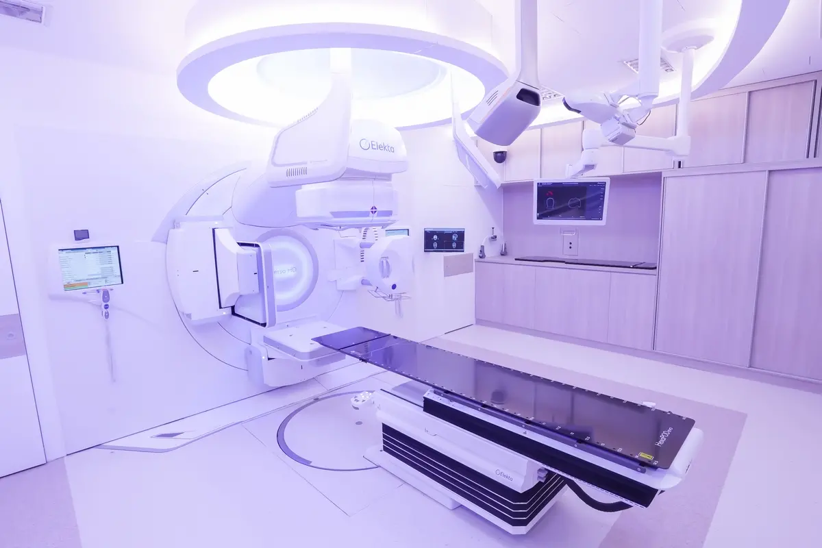 ▲台北慈濟醫院導入「雙光子影像導引系統」，提升癌症治療品質。（圖／台北慈院提供）