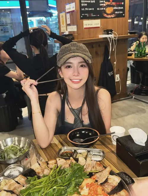 ▲被譽為「最美蘭花精」的張雅涵，2025年與原經紀人和平分手，改名「禾羽」轉籍Fubon Angels。（圖／翻攝自禾羽IG）