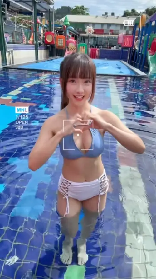 ▲外表精緻、身形嬌小的璦昀，有著令不少女性稱羨的好身材。（圖／翻攝自璦昀IG）