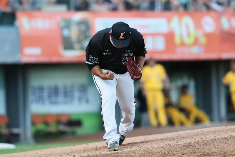 中職／登板滿「剉」的！王鏡銘對保送處之泰然：主審不會針對選手