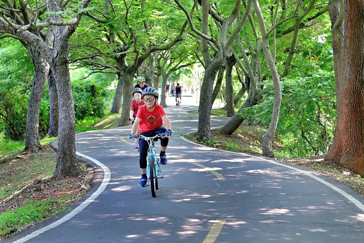 ▲中市觀旅局推出「2025台中自行車嘉年華—探索台中之美引客獎勵方案」，即日起至9月30日止，提供50團、每團新台幣1萬元獎勵金(圖／觀旅局提供2025.6.16)