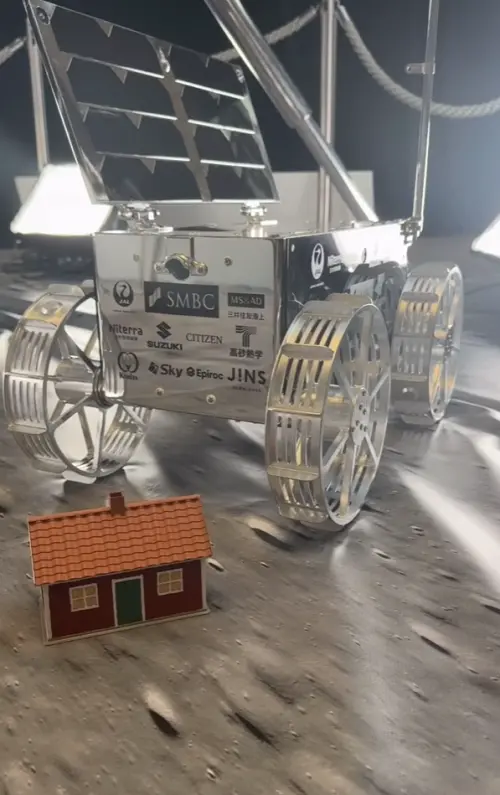 ▲「月球屋」被放進日本太空新創公司 ispace的「RESILIENCE」月球登陸器上，並在6月6日正式被放上月球北方的「冷海」（Mare Frigoris）的表面。（圖／IG@the_moonhouse）