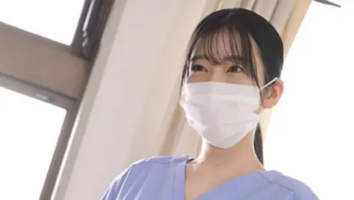 ▲柏木文香過去在醫院擔任護理師，如今挑戰未知領域，讓不少網友十分期待。（圖／IG kanjyuku_peachboy）