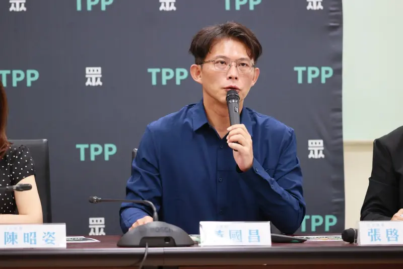 黃國昌下午宣布國安簡報出席意向　要簽保密協定？他給這句話