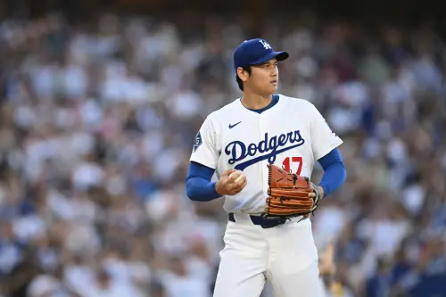 MLB/大谷首局飆速100英哩!後方一排手機狂拍 隊友美技連發解圍