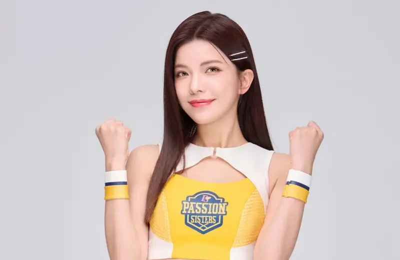 ▲不只筠熹被詐騙，「小許瑋甯」謝凱蒂（如圖）因投資平台收攤，導致上千萬血汗錢都沒了。（圖／謝凱蒂IG）