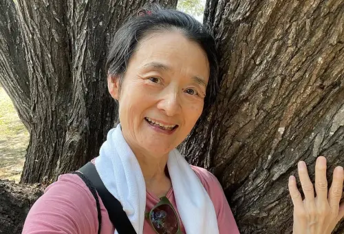 ▲不只筠熹被詐騙！中信兄弟謝凱蒂砸千萬投資「借貸平台」全賠光　譚艾珍（如圖）遭假檢警騙走近百萬。（圖／譚艾珍IG）