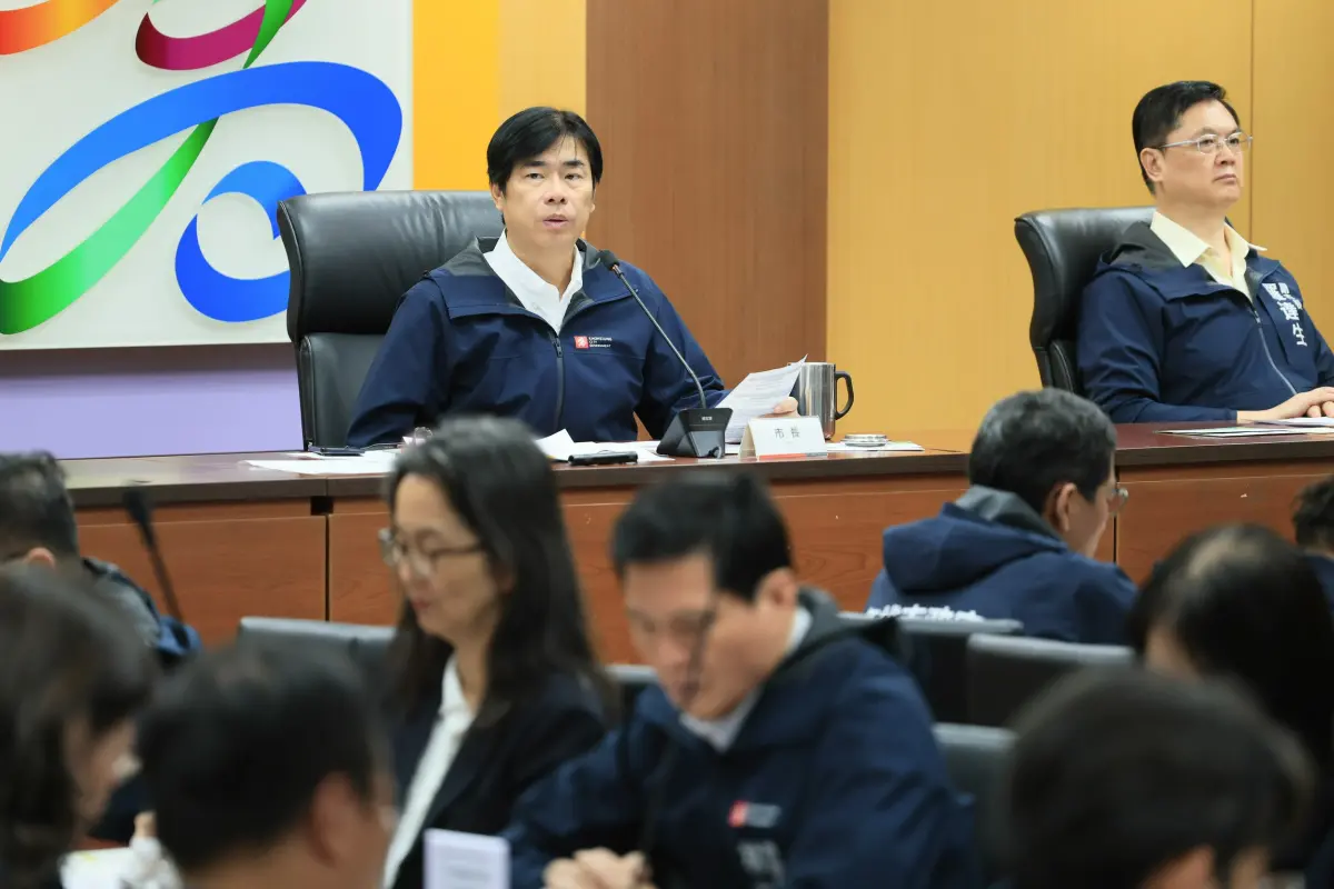 ▲市長陳其邁今天主持市政會議，除關注汛期整備進度，也聚焦暑期青少年安全議題。（圖／高市府提供）