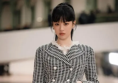 高允貞聲勢直逼Jennie!新照美翻 粉絲驚:美得好不真實