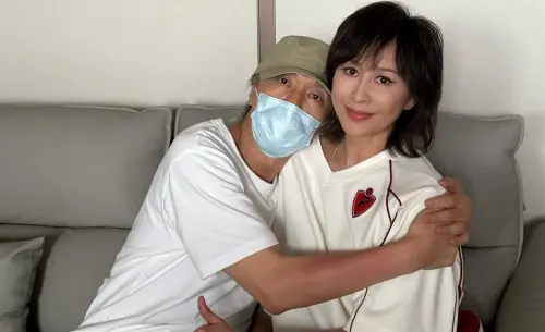 周星馳同框劉嘉玲靠頭緊抱！她喊：煮麵給你吃　狂吸29年前回憶殺
