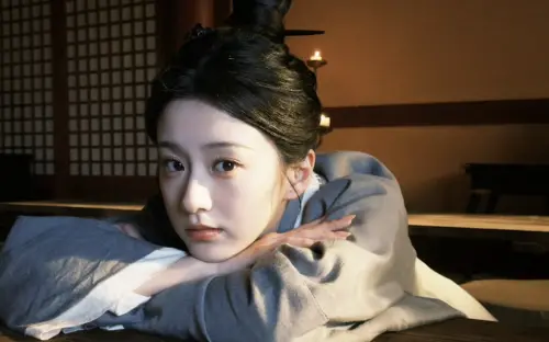 ▲包上恩才出道4年就快速走紅。（圖／翻攝自微博）