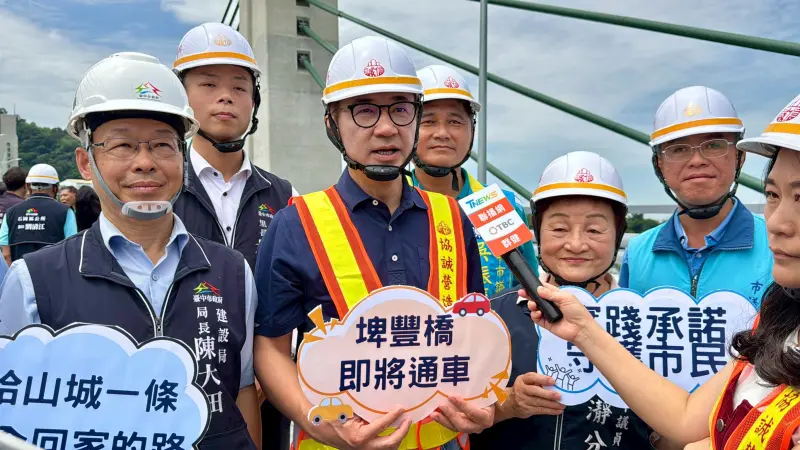 ▲立法院副院長江啟臣舉辦埤豐橋會勘，呼籲相關單位提早宣導通車資訊(圖／江啟臣服務處提供2025.6.18)