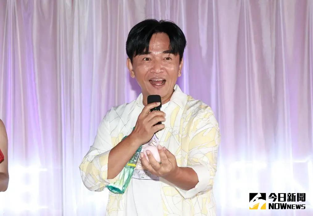 ▲藝人吳宗憲（如圖）縱橫演藝圈數十年，近日被爆在中國直播時，痛罵小S（徐熙娣）及已故大S（徐熙媛），然而，吳宗憲與大、小S的恩怨可回溯及27年前，竟和資深女星陳孝萱有關，對此，《NOWNEWS今日新聞》詢問各方回應，直至截稿前尚未得到回覆。（圖／記者吳翊緁攝影）