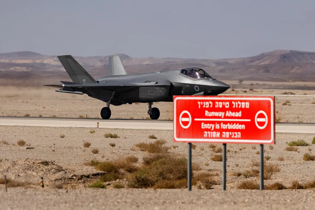 ▲以色列擁有F-35匿蹤戰機，空優幾乎全面領先伊朗。（圖／美聯社／達志影像）
