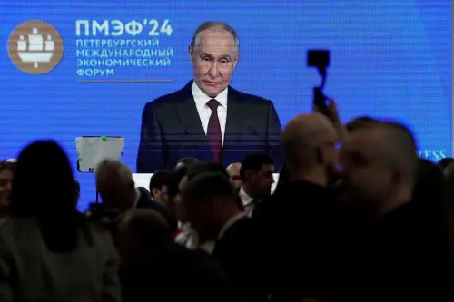 臉好腫！以色列、伊朗衝突　蒲亭想調停被川普酸：先解決你的戰爭
