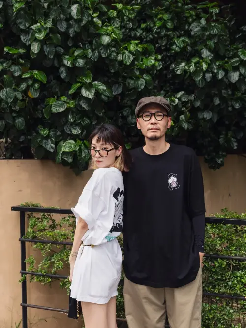 ▲女星翁馨儀（左）與丈夫張少懷（右）育有一對兒女，近日卻被爆出多了一個女兒。（圖／翻攝自翁馨儀IG）