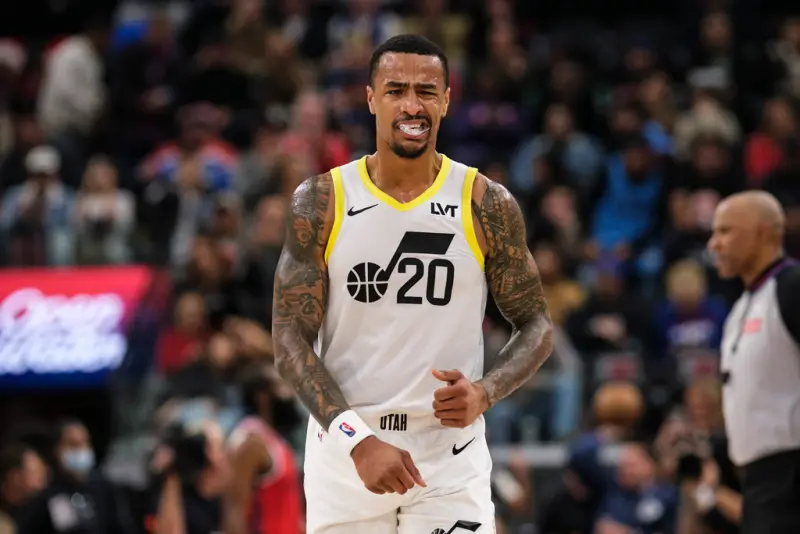 ▲洛杉磯湖人隊在以100億美元賣出85%股權後，將迎來全新時代。根據美媒《Athlon Sports》報導，新管理層的第一筆補強動作可能已經浮上檯面，他們已有接觸猶他爵士隊，鎖定對方陣中前鋒John Collins。（圖／美聯社／達志影像）