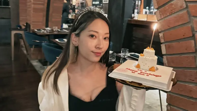 ▲傳奇主持人張菲的媳婦翁馨儀（如圖），近日遭瘋傳生2個女兒獲百萬紅包，對此她親上火線曝光真相，坦言：「一個不是我生的！」（圖／翻攝自翁馨儀IG）