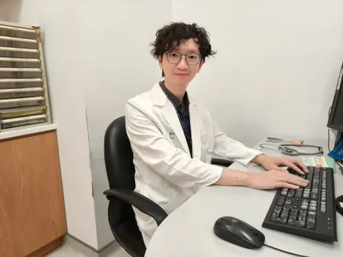 ▲恩主公醫院神經內科主治醫師鄭昶傑。（圖／恩主公醫院)