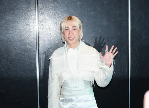 ▲曾與不少天王天后合作的名造型設計馬天佑,近期在台推出粵語專輯,還請來不少紅星唱他的歌曲,為他壯聲勢。(圖/記者陳明安攝) ▲曾與不少天王天后合作的名造型設計馬天佑,近期在台推出粵語專輯,還請來不少紅星唱他的歌曲,為他壯聲勢。(圖/記者陳明安攝)