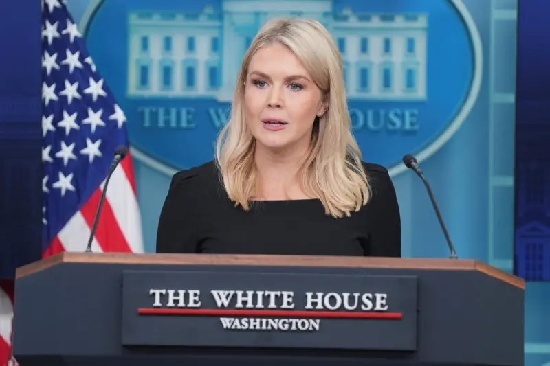 ▲白宮新聞秘書萊維特19日表示，川普總統將在2週內決定是否介入以色列、伊朗戰事。（圖／美聯社／達志影像）