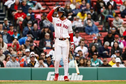 ▲MLB波士頓紅襪大物新秀Kristian Campbell，在開季6場比賽後，就獲得紅襪8年保障6000萬美元（約新台幣17.7億）延長合約，但Campbell近35場手感急凍，最終遭紅襪下放3A。（圖／美聯社／達志影像）