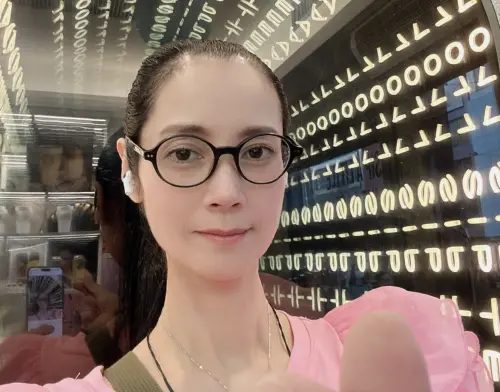 ▲鄭艷麗曾發文透露遭到無理解雇，被折磨到心力交瘁。（圖／摘自 IG@constance_trinh39688）